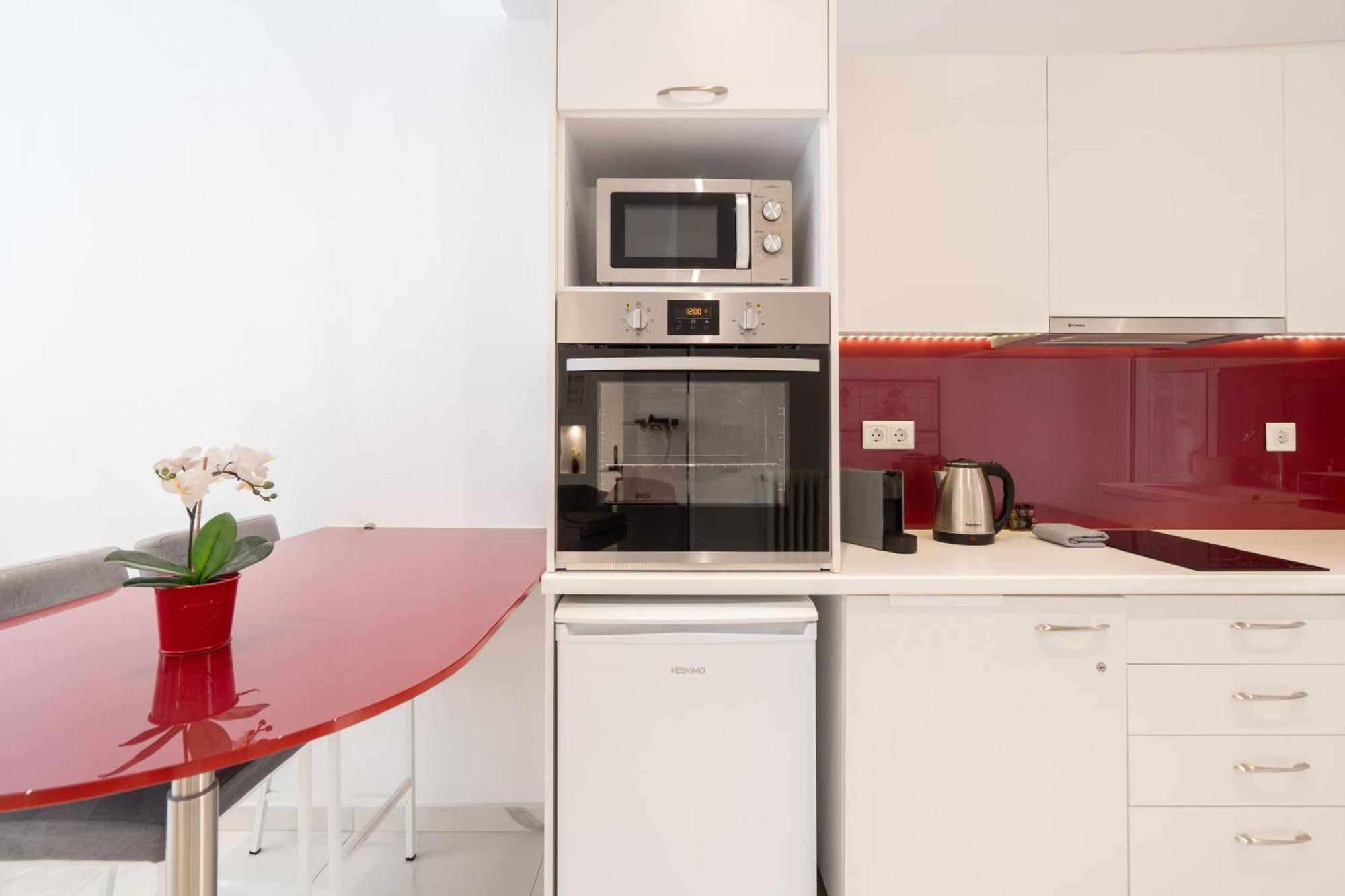 Sophisticated Modern Apt In Athens Center Eksteriør billede